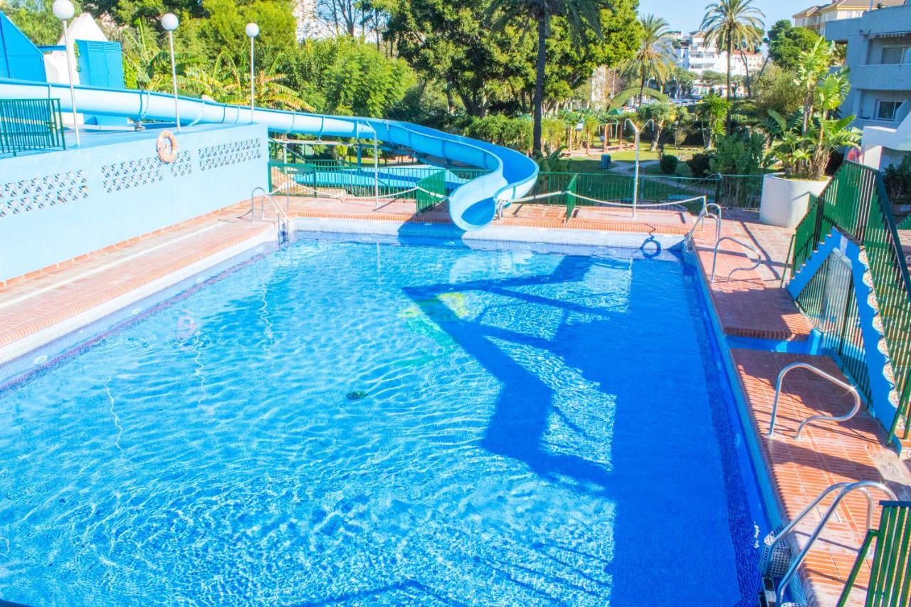 Benal Beach Cozy Apartment With A Water Park. Benalmádena Exteriör bild